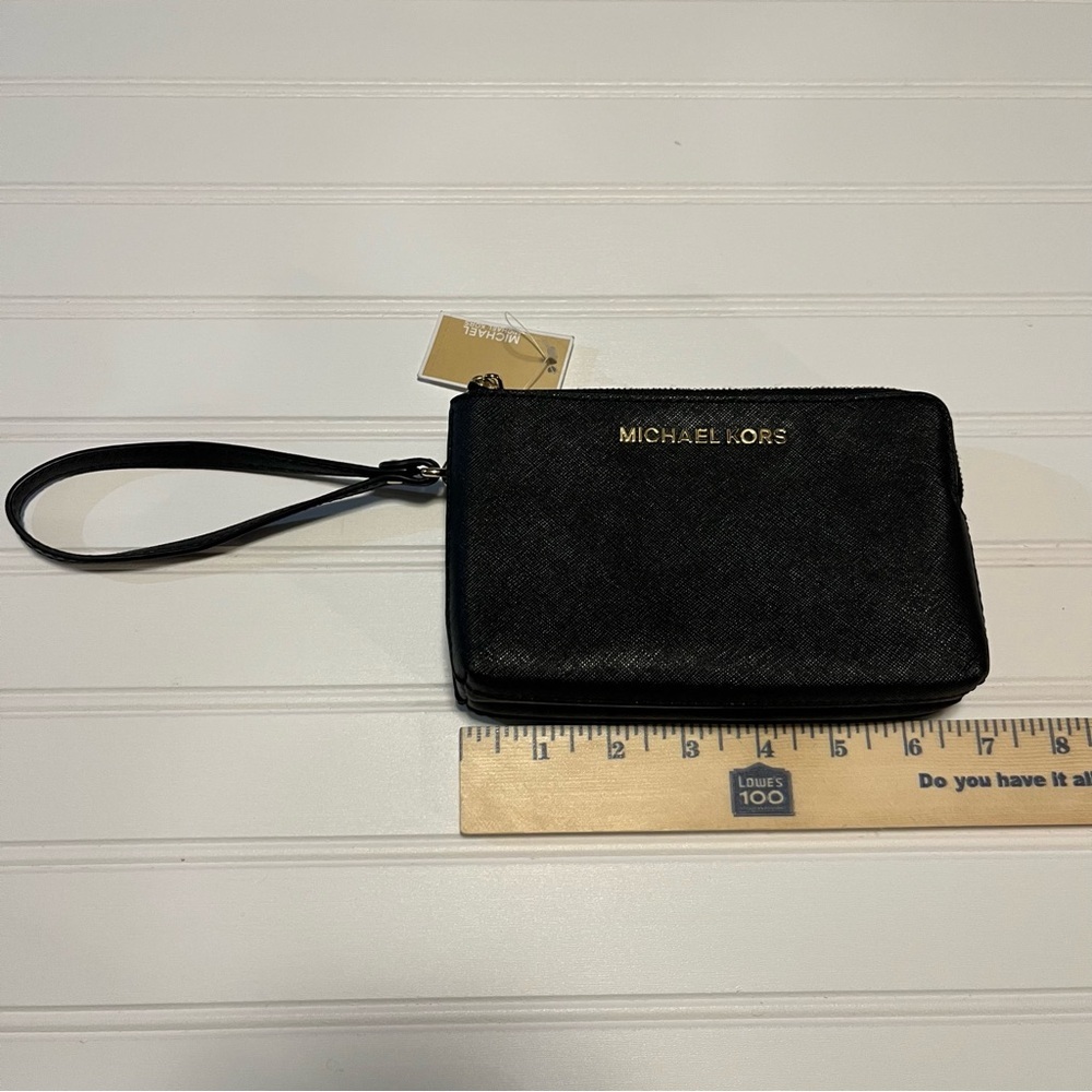 Michael Kors Black Leather Jet Set Wristlet NWT - Picture 3 of 6